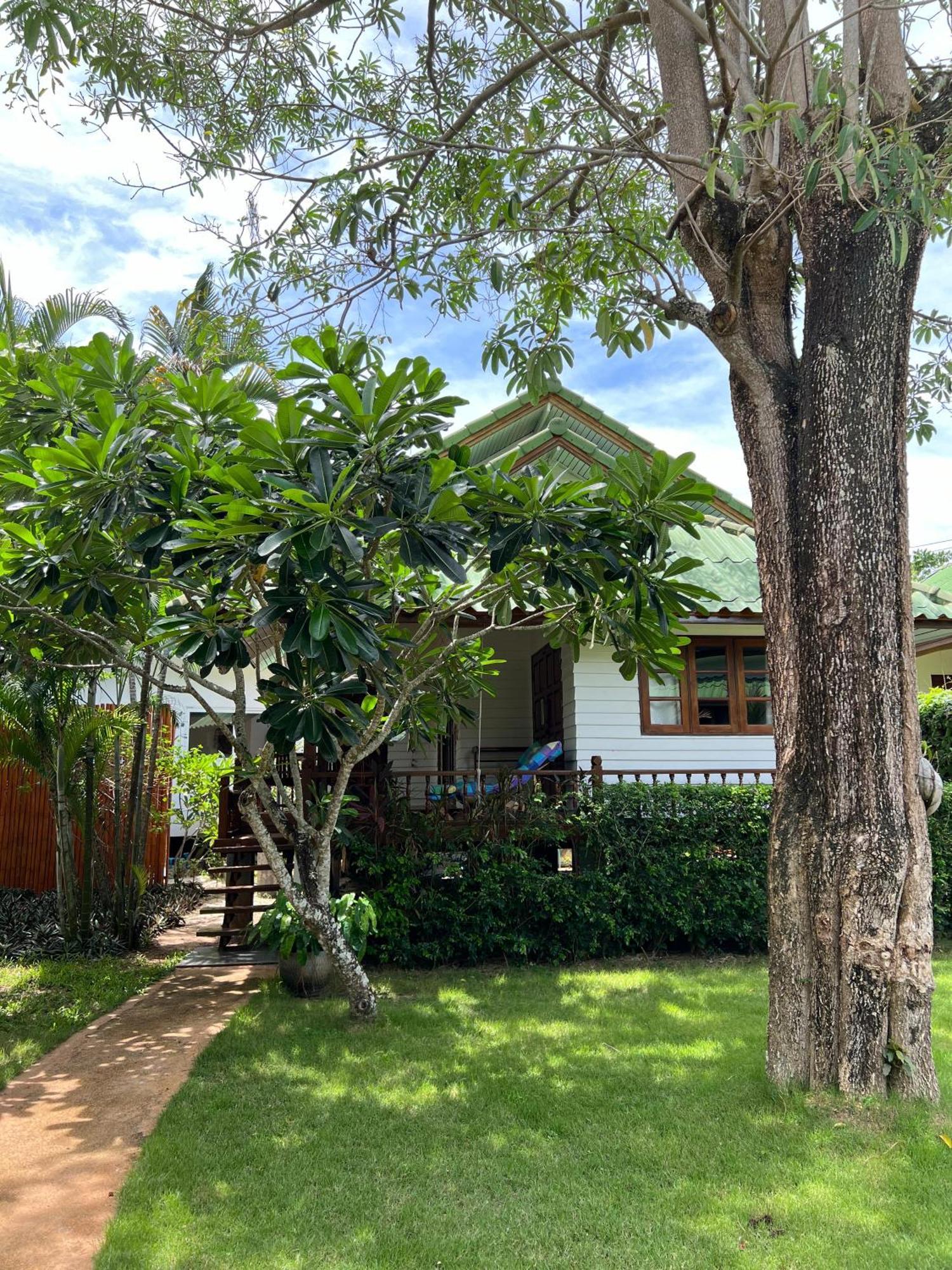 The Joy Beach Villas Hinkong Exteriör bild